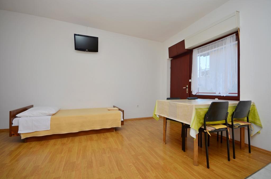 Apartments Branko Vodice Exterior photo